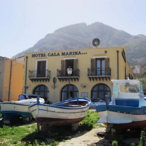 Cala Marina Hotel